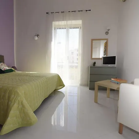 Evita House Bed & Breakfast *